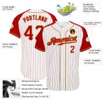 Maillot de baseball blanc à manches raglan dorées, authentique et personnalisé, rouge et rayures anciennes Maillot de baseball blanc à manches raglan dorées, authentique et personnalisé, rouge et rayures anciennes